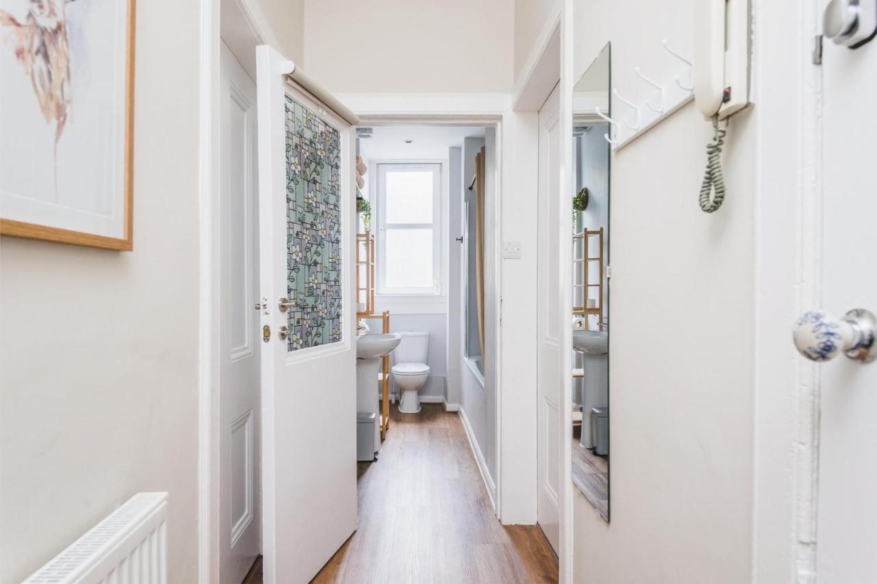 New Sleek 1Bd Edinburgh City Centre Stay Exterior foto
